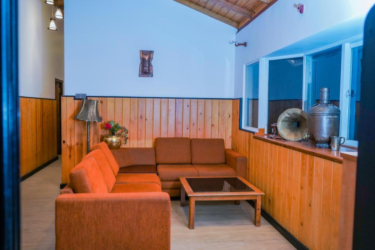 Blue Moon Residency Hotell Nuwara Eliya Exteriör bild