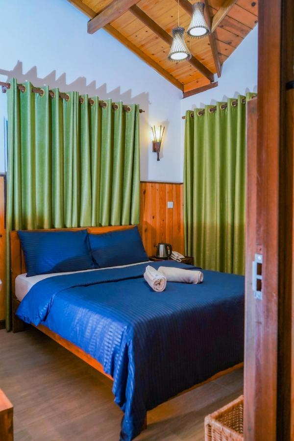 Blue Moon Residency Hotell Nuwara Eliya Exteriör bild