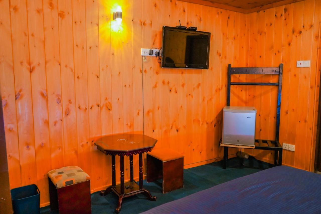 Blue Moon Residency Hotell Nuwara Eliya Exteriör bild