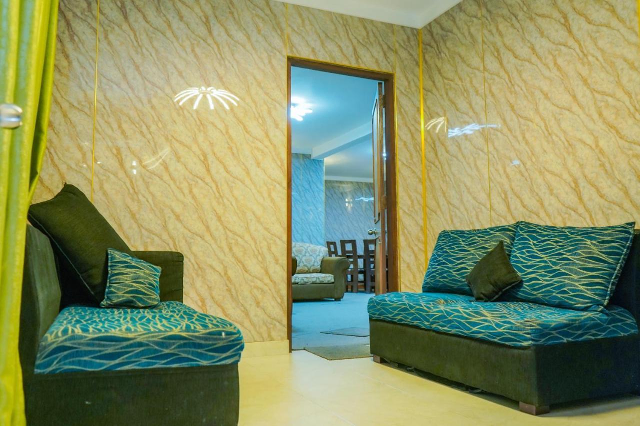 Blue Moon Residency Hotell Nuwara Eliya Exteriör bild